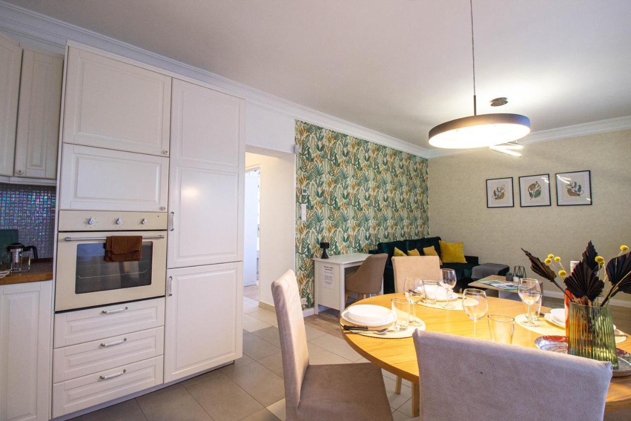 Hillside Lodge Budapest Bagian luar foto