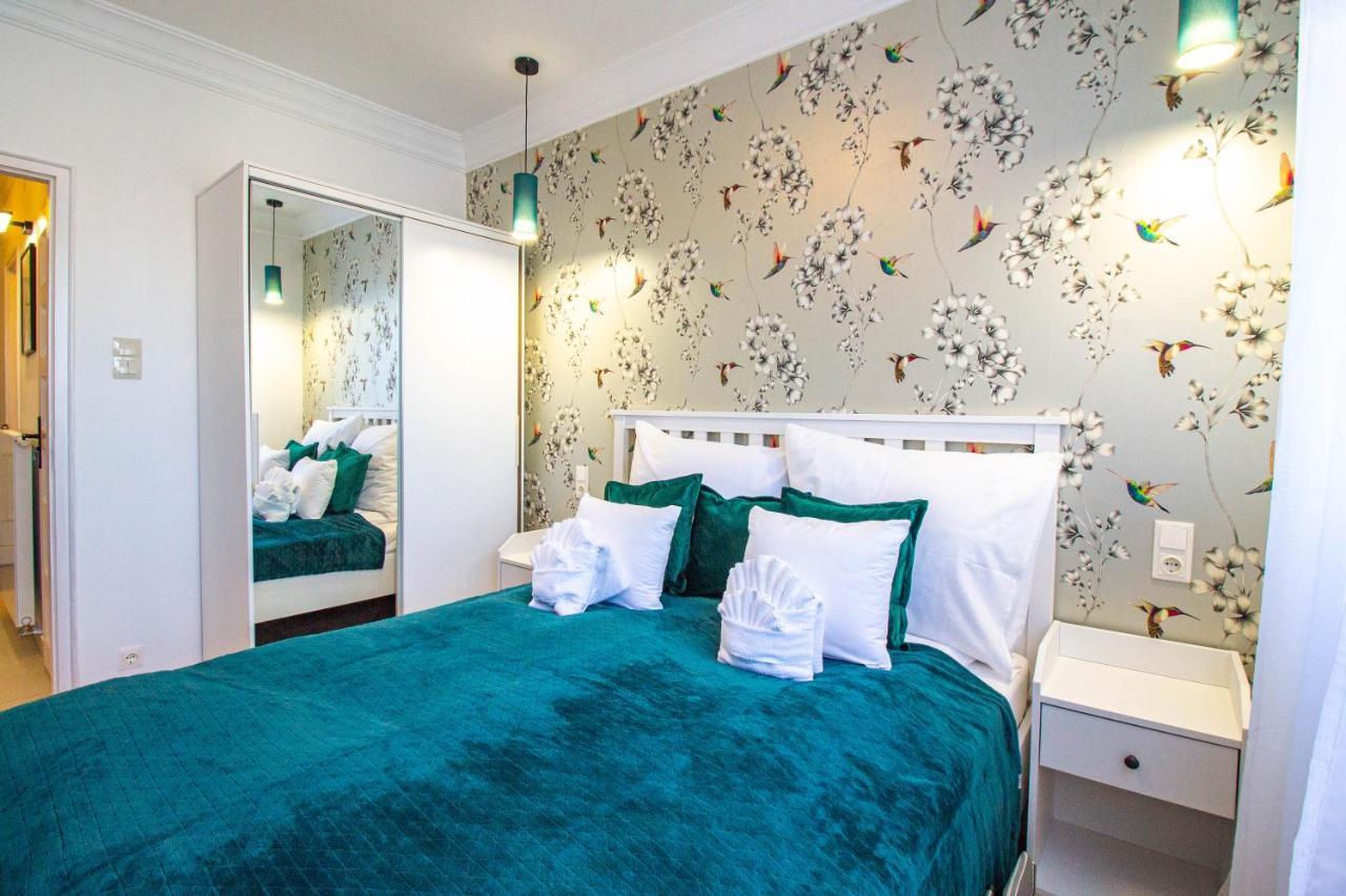 Hillside Lodge Budapest Bagian luar foto